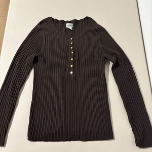 CHICOS Brown Ribbed Long Sleeve Button Neck Top Sz 1-Med Rayon Nylon Blend Fall
